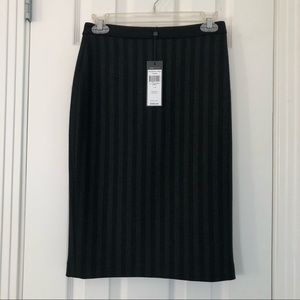 BCBGmaxazria - skirt - Size 02